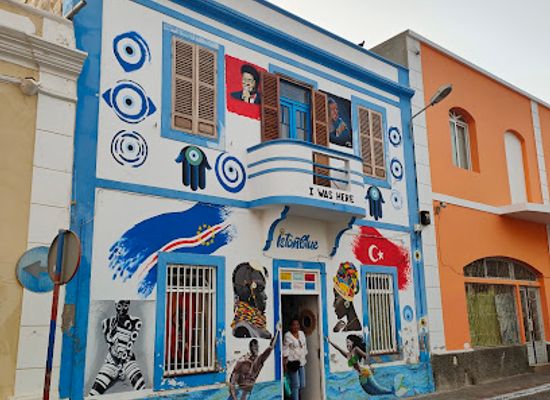 cabo-verde/praia-de-bote/shop/istanblue