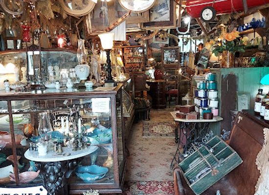 pennsylvania/piedmont/shop/one-of-a-kind-shoppe-w-the-jewelers-workbench