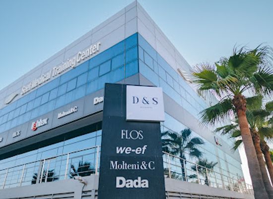 bahrain/amwaj-islands/shop/molteni-c-bahrein-flagship-store
