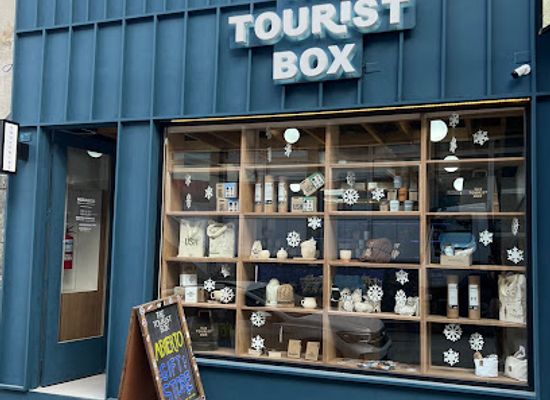 argentina/tierra-del-fuego-national-park/shop/the-tourist-box