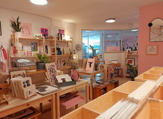 israel/haifa/wadi-nisnas/shop/mezach-haifa-design-station