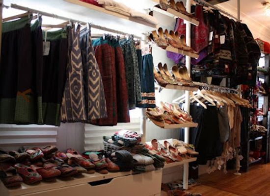 minnesota/saint-paul/west-seventh/shop/lama-bazaar