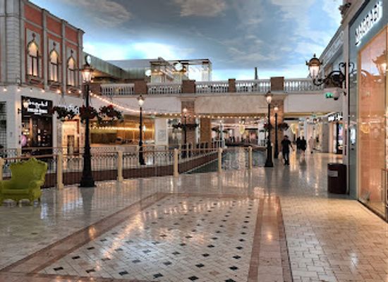 qatar/zekreet-beach/shop/villaggio-mall