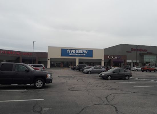 maine/south-portland/shop/five-below