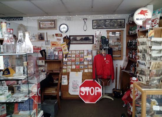 indiana/muncie/shop/old-67-antique-mall