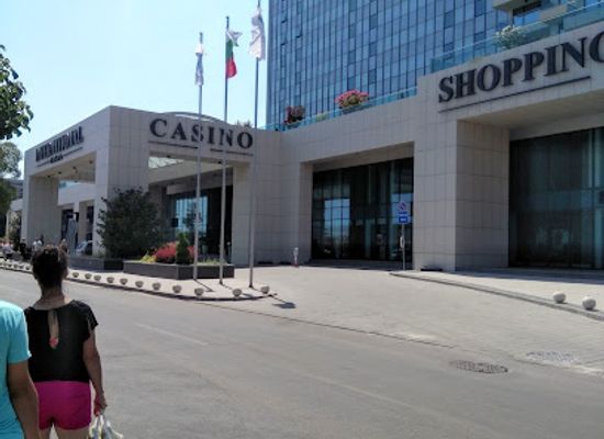 bulgaria/golden-sands/shop/paul-shark