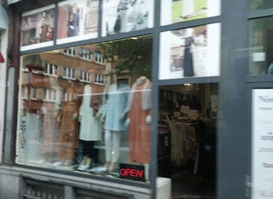 belgium/brussels/schaerbeek/shop/nisa-boutique-de-vetements-islamiques