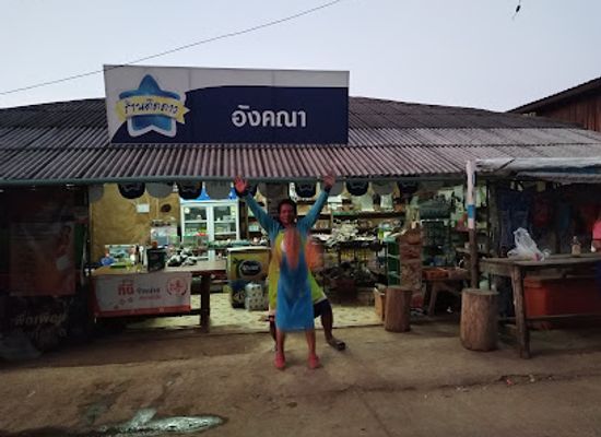 thailand/mae-hong-son/shop/aunt-mol