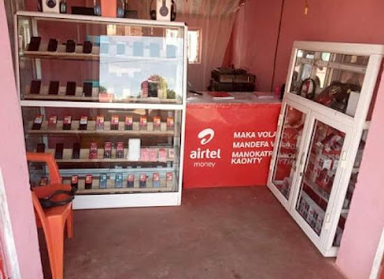 madagascar/betsiboka/shop/boutique-cash-point