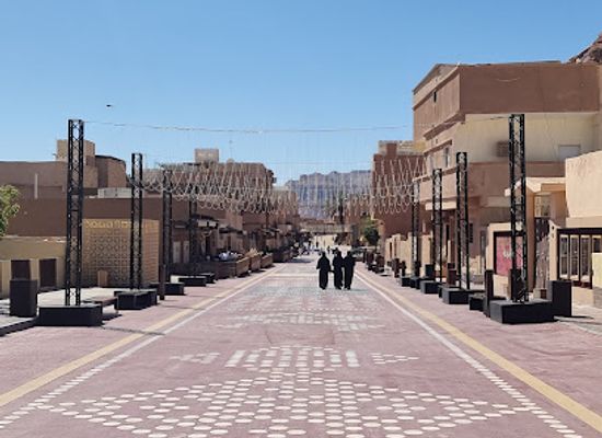 saudi-arabia/al-ula/shop/old-town-market-street