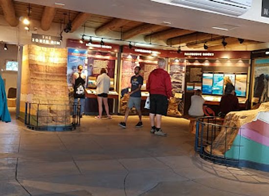 arizona/grand-canyon-national-park/shop/yavapai-geology-museum