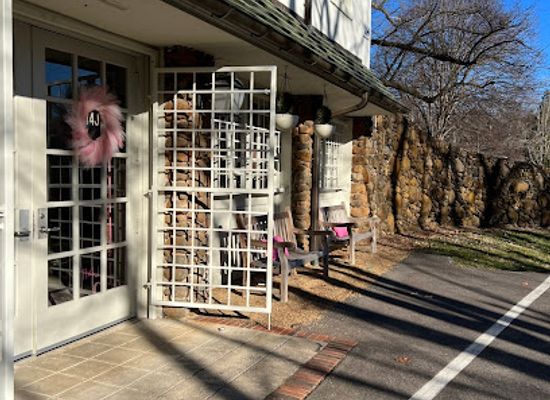 north-carolina/winston-salem/shop/half-past-three
