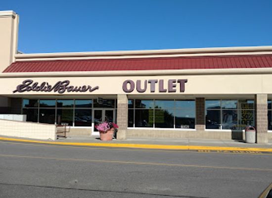 maine/augusta/shop/eddie-bauer-outlet