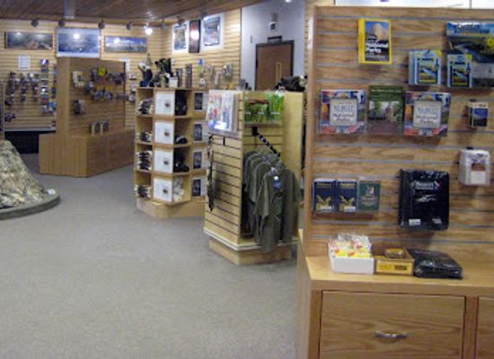 north-dakota/theodore-roosevelt-national-park/shop/theodore-roosevelt-nature-and-history-association