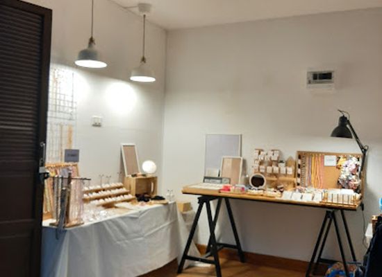 thailand/hua-hin/plearn-wan/shop/bova-stories