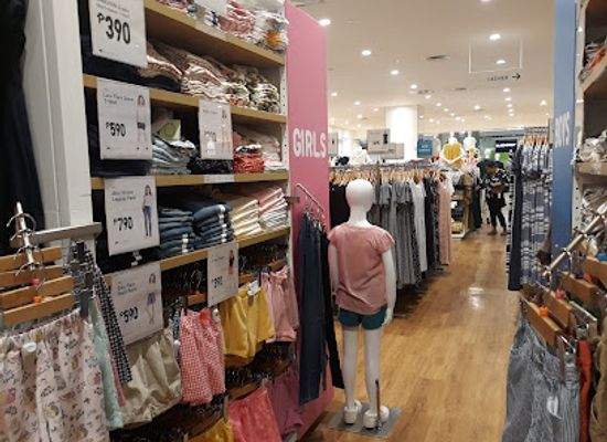 philippines/western-visayas/shop/uniqlo-sm-city-iloilo