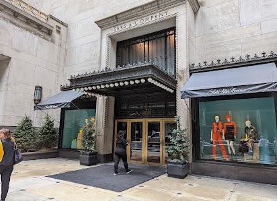 connecticut/greenwich/shop/saks-fifth-avenue