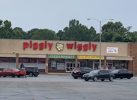 alabama/tuskegee-national-forest/shop/piggly-wiggly-fresh-market