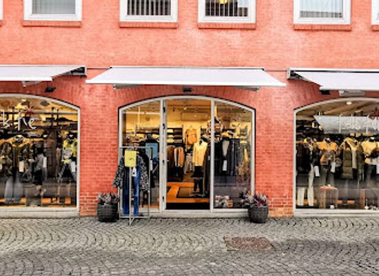 denmark/hillerod/shop/frk-fie