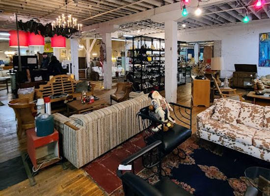 michigan/grand-rapids/shop/lost-found-treasures-of-old-and-new