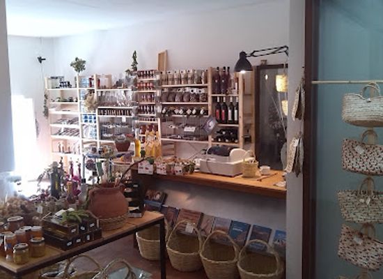 portugal/alentejo/shop/canastra-estoi