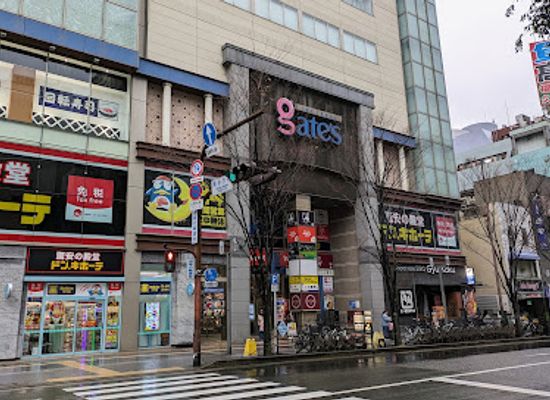 japan/fukuoka/nakasu/shop/gate-s-fukuoka