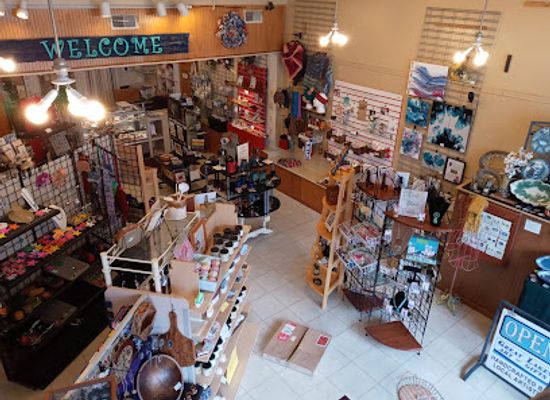 michigan/lansing/shop/great-lakes-art-and-gifts
