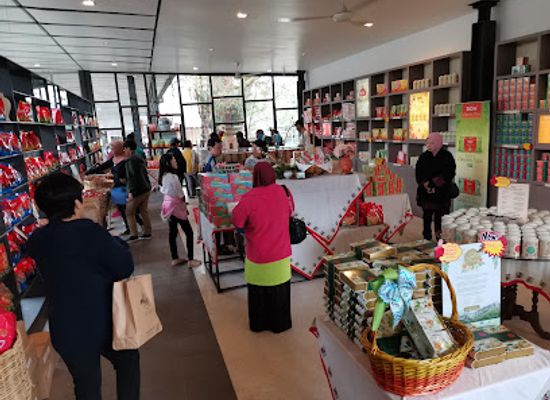 malaysia/cameron-highlands/shop/boh-tea-centre-sungei-palas-garden