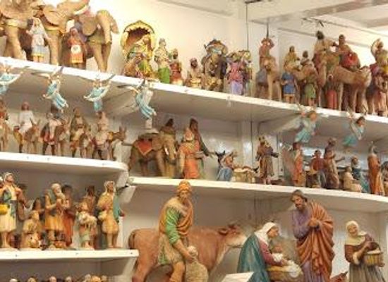 spain/barcelona/shop/fira-de-santa-llucia
