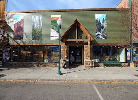 colorado/gunnison/shop/treads-n-threads