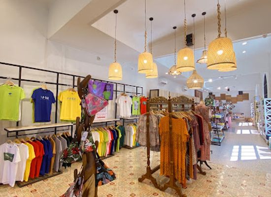 indonesia/java/shop/daun-bukit-oleh-oleh-borobudur