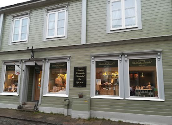 sweden/sodermanland/shop/sverigedrakter