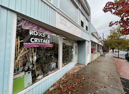 connecticut/new-haven-county/shop/curious-goods-new-age-shop