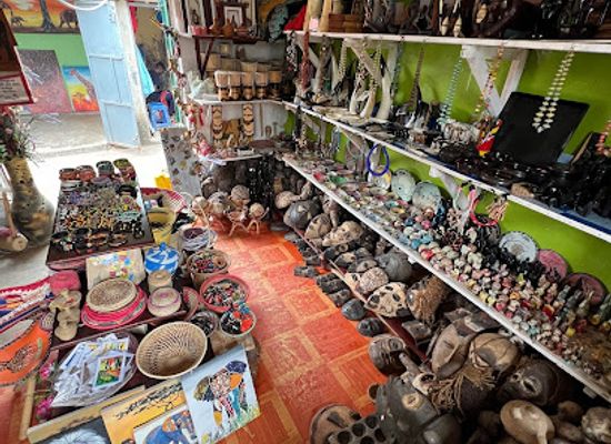 uganda/ankole/shop/pearl-crafts-village-entebbe