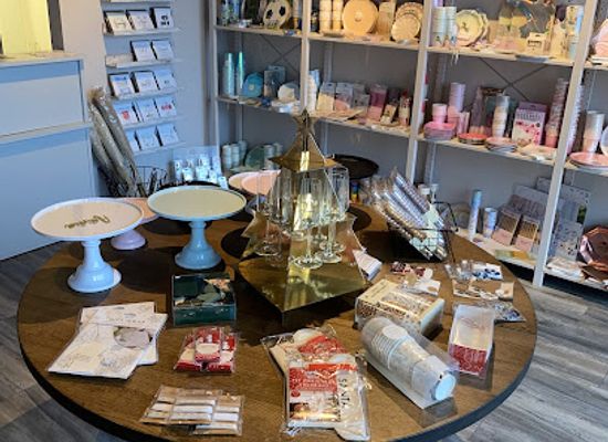 iceland/keflavik/shop/mimosa