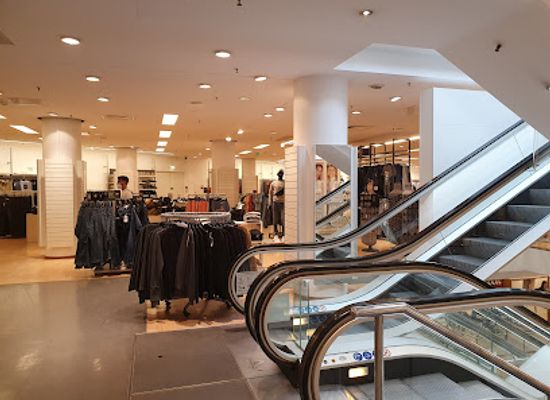 austria/salzburg/shop/kiesel
