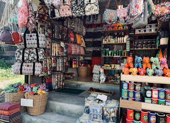 thailand/krabi/shop/tum-s-souvenir-shop