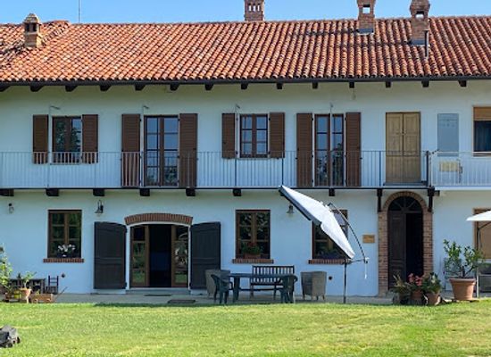 italy/roero/shop/l-ottavo-sapore-ospitalita-rurale
