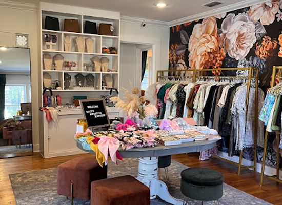 texas/mcallen/shop/roots-lifestyle-boutique