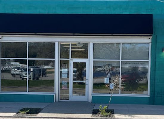 michigan/muskegon/shop/the-black-market-cannabis-company