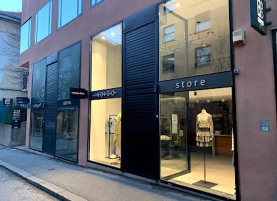 croatia/zagreb/donji-grad/shop/indigo-store
