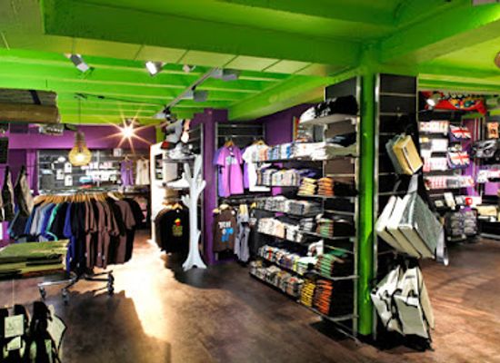switzerland/lausanne/vidy/shop/particules-en-suspension