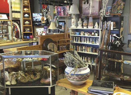 south-dakota/badlands-national-park/shop/native-west-trading-co