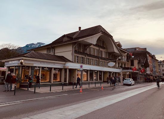 switzerland/interlaken/shop/cartier