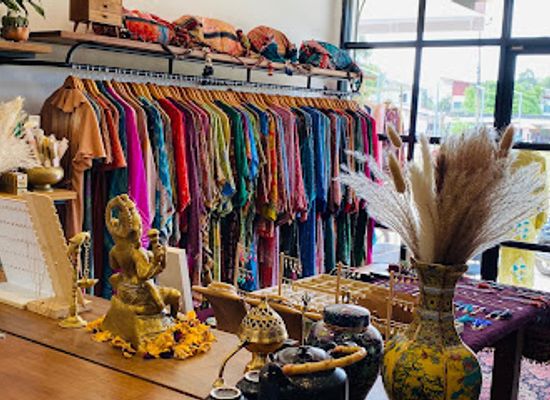 thailand/koh-phangan/shop/matahari-silk-creations