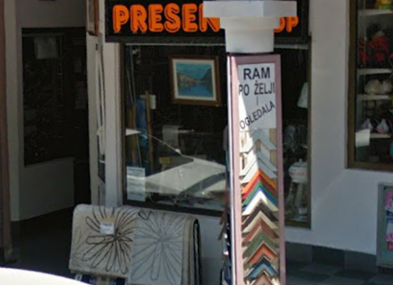 montenegro/herceg-novi/shop/present-shop