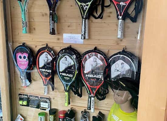 switzerland/lenzerheide/shop/tennisshop-lenzerheide