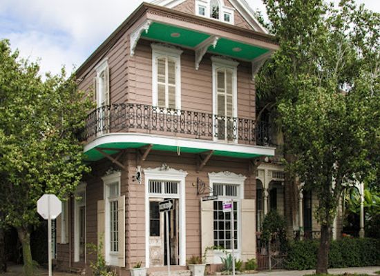 louisiana/new-orleans/garden-district/shop/dno-garden-district
