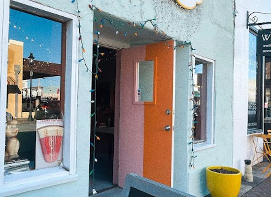 north-carolina/winston-salem/shop/happy-hour-vintage
