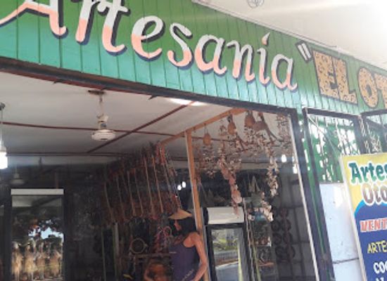 peru/ucayali/shop/otorongo-s-expo-art-center-artesanias